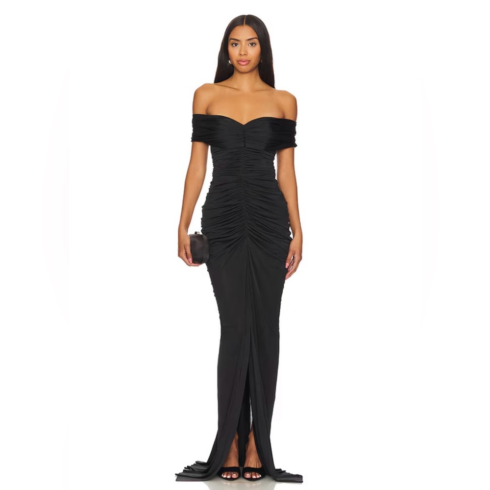 YAURA Tiara Dress in Black